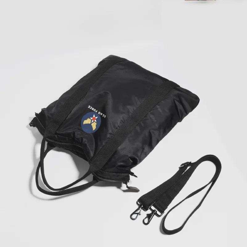 OKONKWO Retro-Umhängetasche für Pilotenhelme – vielseitige Hand-/Messengertasche für Motorräder.
