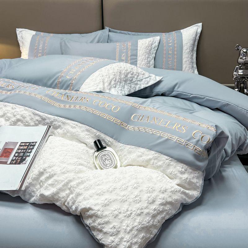G5Z Embossed Jacquard Luxury Washed Cotton Bedding Set - Duvet, Bed Sheet, Fitted Cover (4 Pieces)