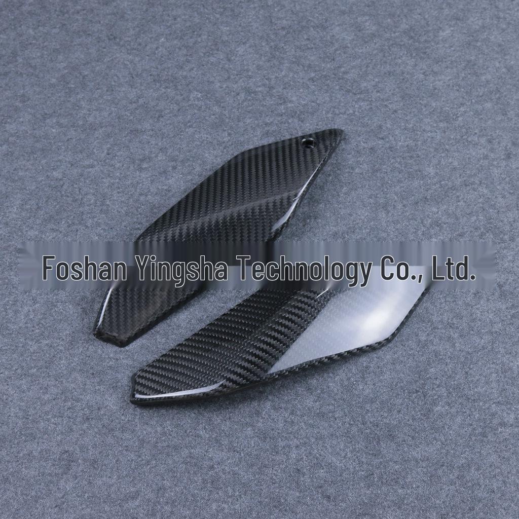 KTM 690 Duke Carbon Fiber Fuel Tank Side Panels (2012-2019)