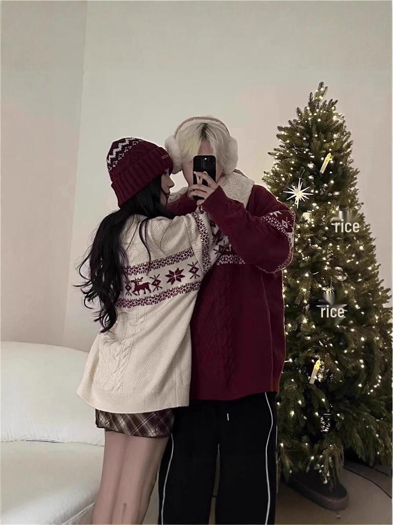 Nordic Faroe Islands Reindeer Christmas Pullover for Men & Women - Retro Cable Knit Sweater for Autumn/Winter