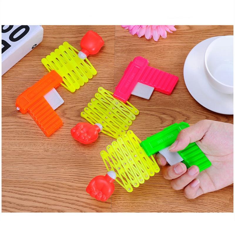 Fun 2Pcs Telescopic Fist Toy Kids Birthday Halloween Christmas Carnival Party Supplies Gift Rewards Novelty Gag Toy For Play