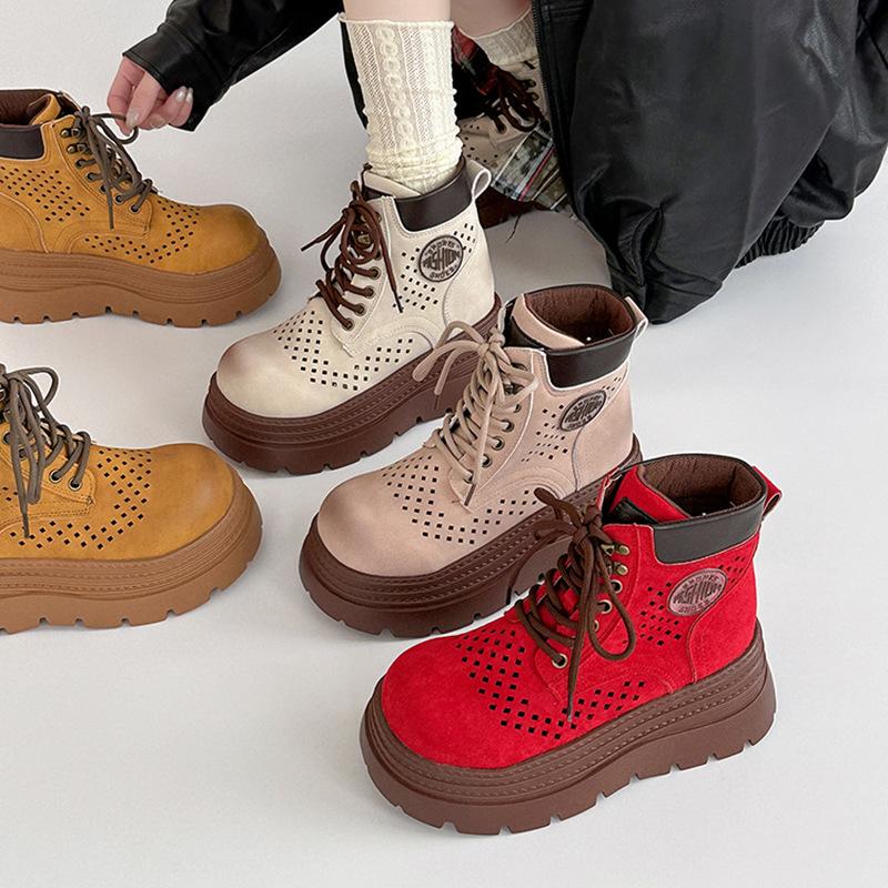 Fashion Hollow Breathable Casual Flat Bottom Martin Boots Autumn Retro Lace-Up Women's Thick Bottom Short Boots Small Boots