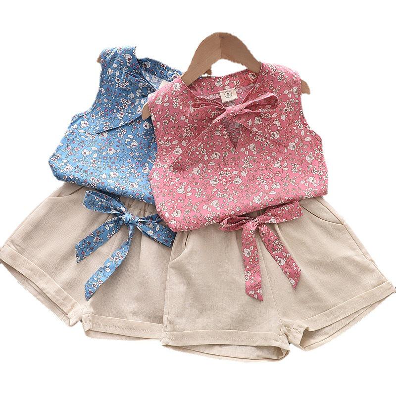 Set de vară floral din două piese: Vestă fără mâneci și pantaloni scurți pentru fete - Stil coreean