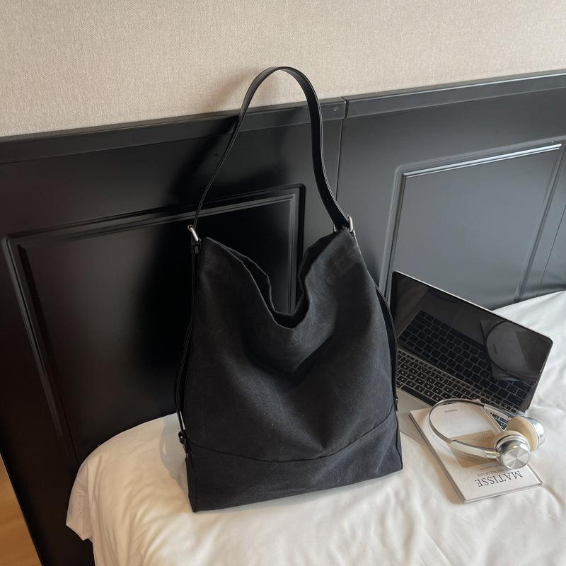 Large-capacity casual tote bag women's summer new niche lazy style versatile commuter single shoulder messenger bag tide