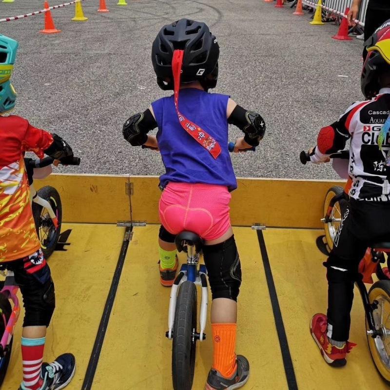 Kids Cycling Underwear With Gel Pad Breathable Quick-Dry Bike Shorts Boys Girls Ride Comfort