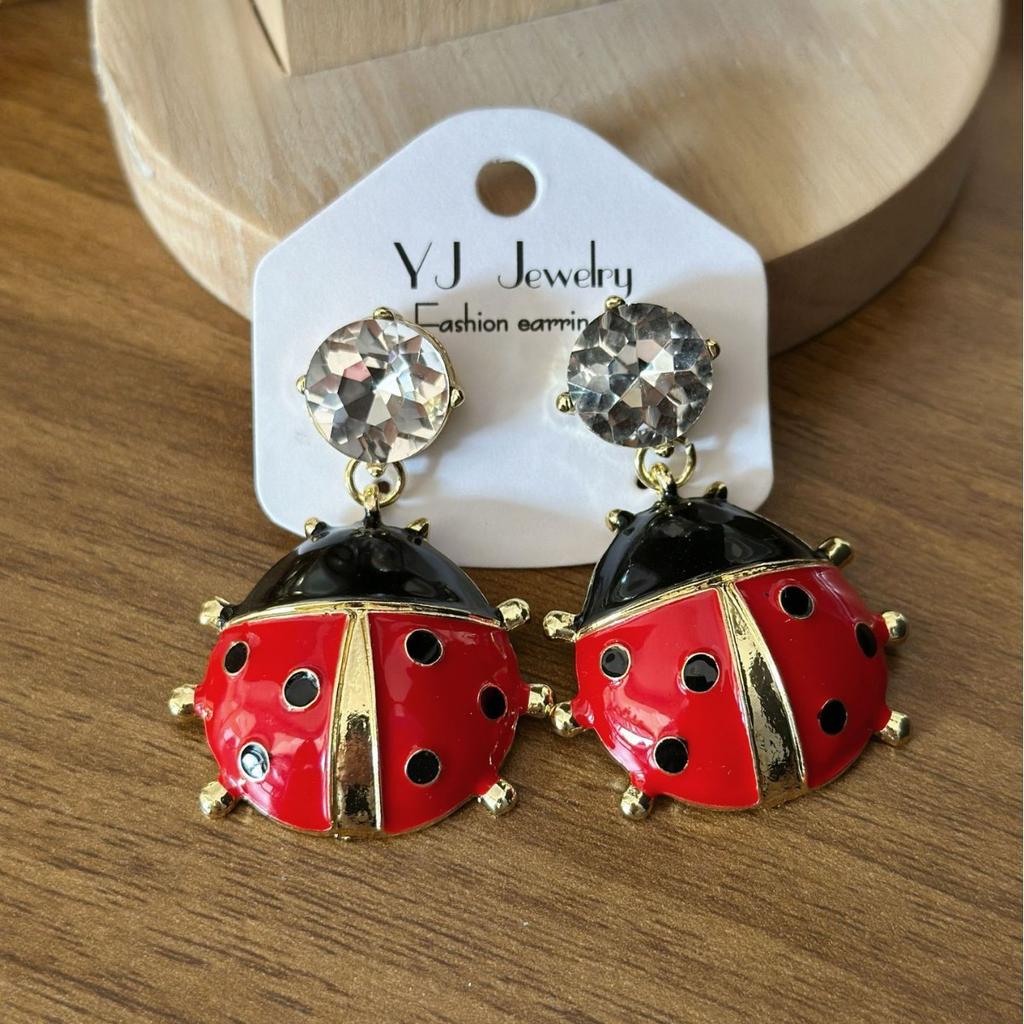 Color Retention Oil Drop Cartoon Stud Earrings, Animal Ladybug Earrings, Niche Trinkets, Girls' Retro Earrings