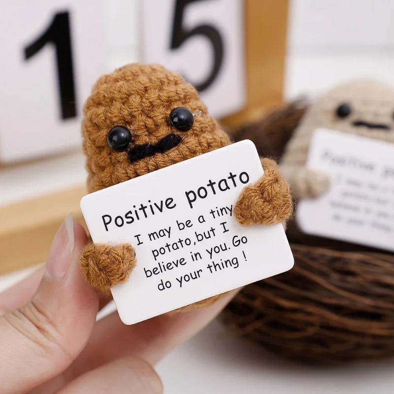 1 PCS Positive Energy Potato Mini Handmade Plush Knitted Doll with Card Fun Stress Relieving Knitted Doll Home Decoration