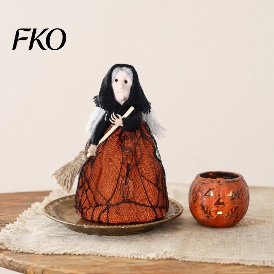 Multi-use Witch Decor Halloween Kitchen Doll, Small Statue with Broom, Three-dimensional Tabletop Party Decoration for Table Fireplace Holiday