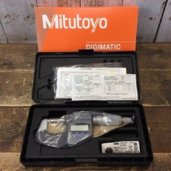 

Mitutoyo Coolant proof micrometer 0-25mm MDC-25PX 293-240-30 NEW