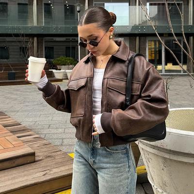 2026 Autumn/Winter European Retro Brown Faux Leather Women's Motorcycle Jacket with Lapel.