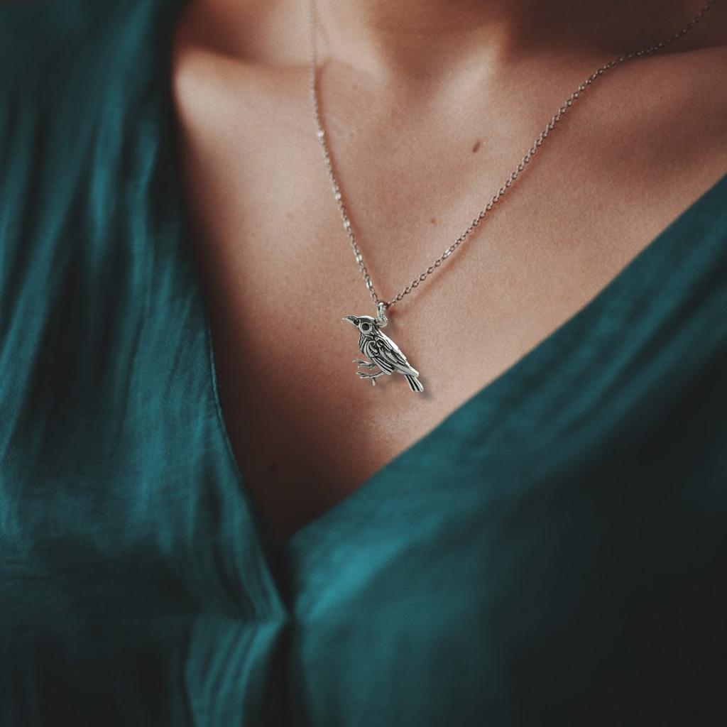 Punk-Stile Krähen-Anhänger Halskette Vintage Gothic Designs Handarbeit Legierungsschmuck für Männer Frauen Partys Alltagskleidung