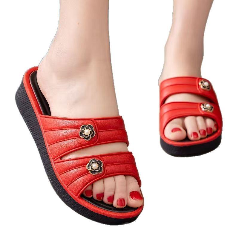 Medium heel slippers women's summer outer wear wedge heel thick bottom non-slip soft bottom sandals household