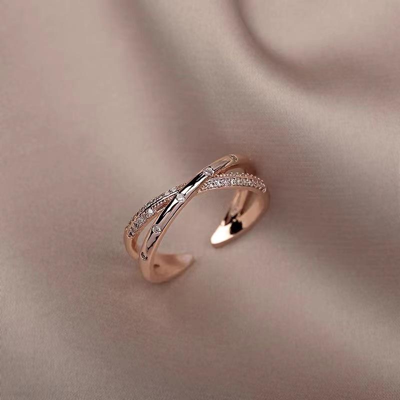 Rose Gold Criss-Cross Cubic Zirconia Adjustable Ring - Women's Trendy Fashion Versatile Jewelry