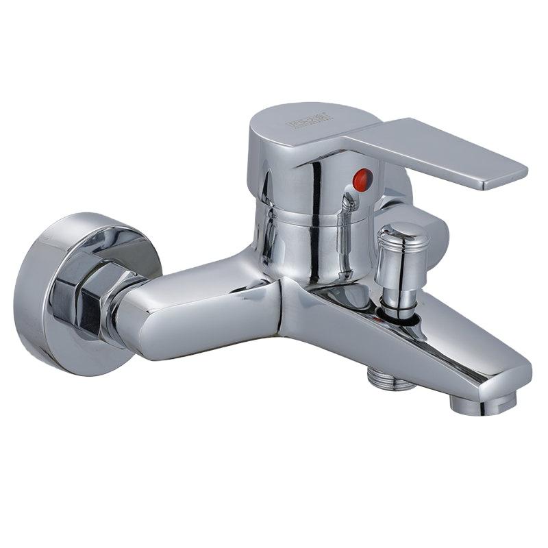 Brass Modern Wall Mounted Bathtub Shower Faucet Set Single Handle Bidet Rain Shower Mixer with Ceramic Valve Core Chrome Finish