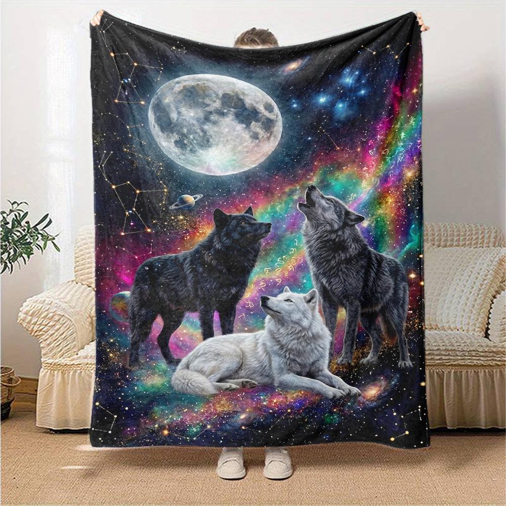 Wolf Art Print Flannel Blanket High Quality Warm Comfortable Cover for All Seasons Perfect for Gifts Home Decor