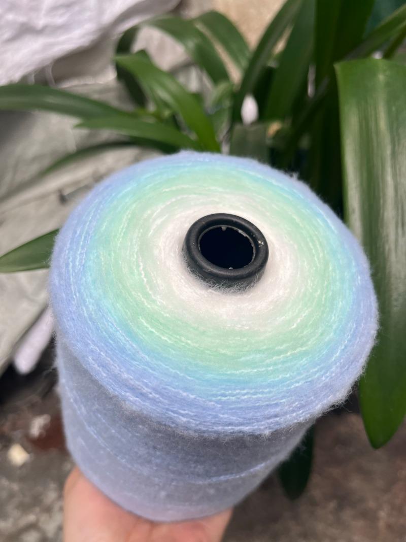 

500g Group Medium Thick Gradient Color Soft Skin-friendly Anti-pilling Braid Wool Line DIY Hand-woven Shawl/scarf Material