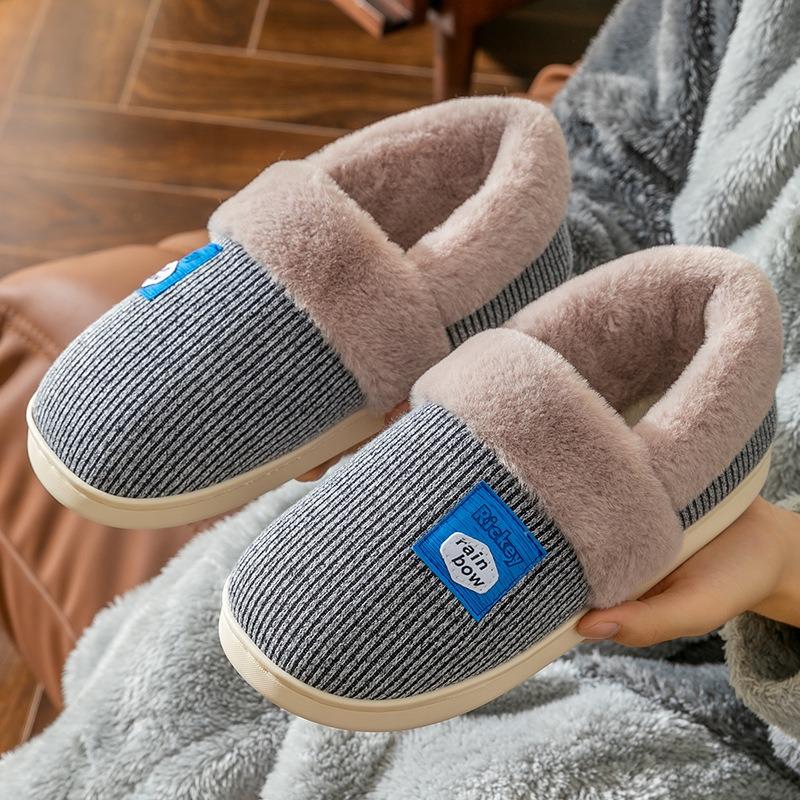 Winter Paar Tasche mit Baumwollpantoffeln für den Innenbereich zu Hause Rutschfest Abriebfest Warm und mit dicker Sohle