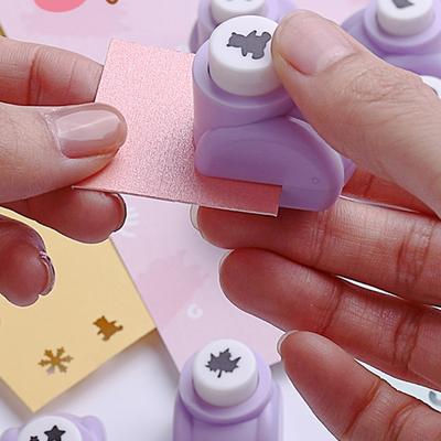 Ražební děrovací zařízení, Mini děrovačka na papír Tvarovač Řezačka, Sada ražebních děrovaček na papírové řemesla s více vzory Pro DIY scrapbooky