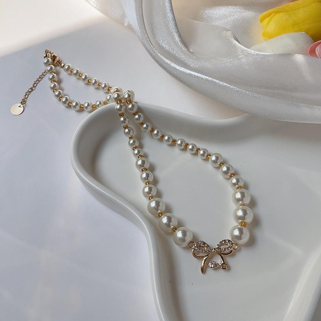 Kórejský retro perlový náhrdelník s dvojitou kľúčnou kosťou - Luxusný dizajn 2025 pre ženy