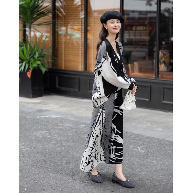 MOCANA Winter Retro 100% Wool Long Sleeve Cardigan