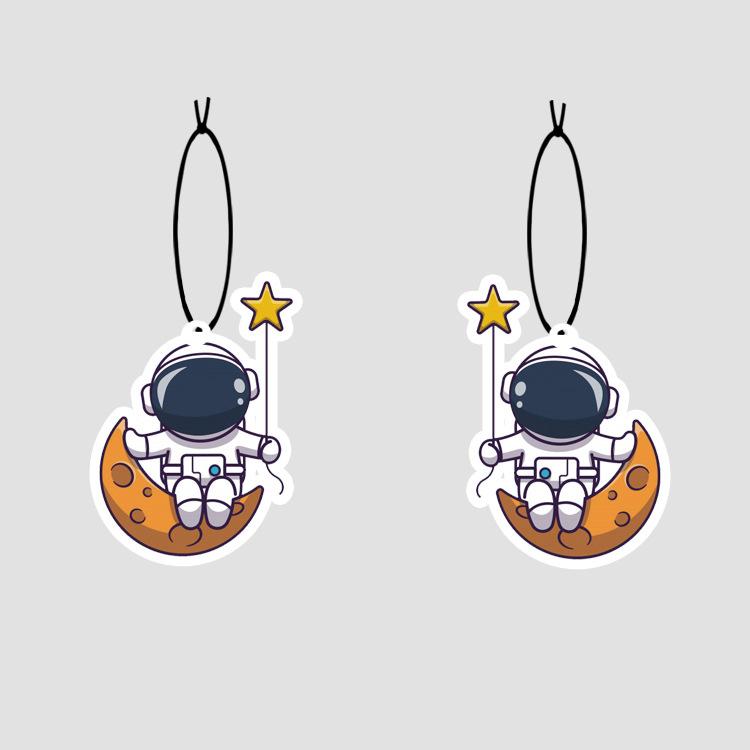 Cute Cartoon Astronaut Perfume Piece Car Rearview Mirror Hanging Car Fragrance Piece Auto Interior Decoration Accessories 2Pcs