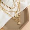 3-delige Gelaagde Ketting Set voor Vrouwen Vintage Elegant Verguld Reliëf Rond Creatief Slot Hanger Kettingen Mode Sieraden