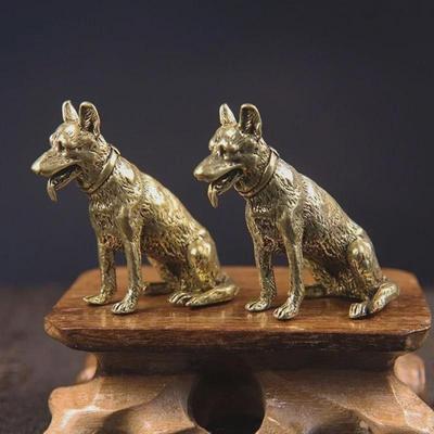 1 ks Mosazný kovový šťastný pes Corgi soška Malá ozdoba Figurky malého štěněte vlka Čínská stolní čajová mazlíček Domácí dekorace