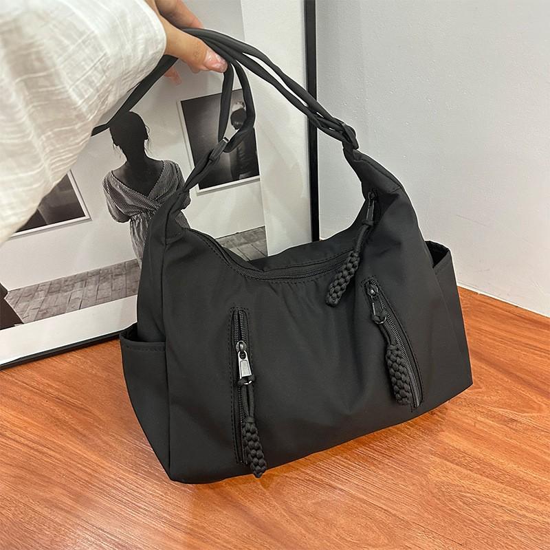 Trendy Women's Nylon Shoulder Bag Large Capacity Lightweight Crossbody Bags for Women Casual Travel Tote Simple Handbag