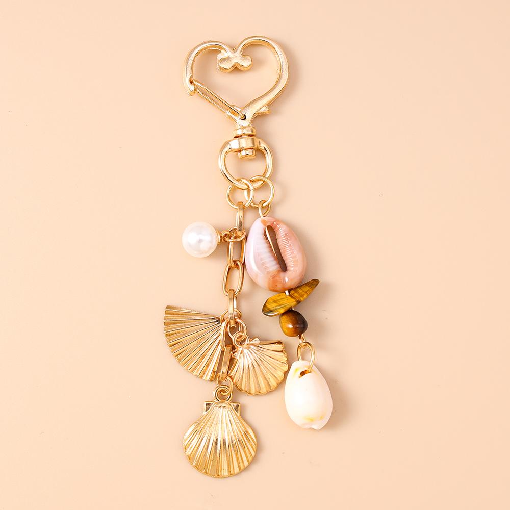 Fashion Summer Beach Shell Starfish Keychain Pearl Crystal Key Ring Pendants for Women Girls Handbag Decor DIY Jewelry Gifts