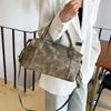 Retro Tote Bag Women's Spring New Fashion Frosted Shoulder Bag Large Capacity Commuter Crossbody Bag