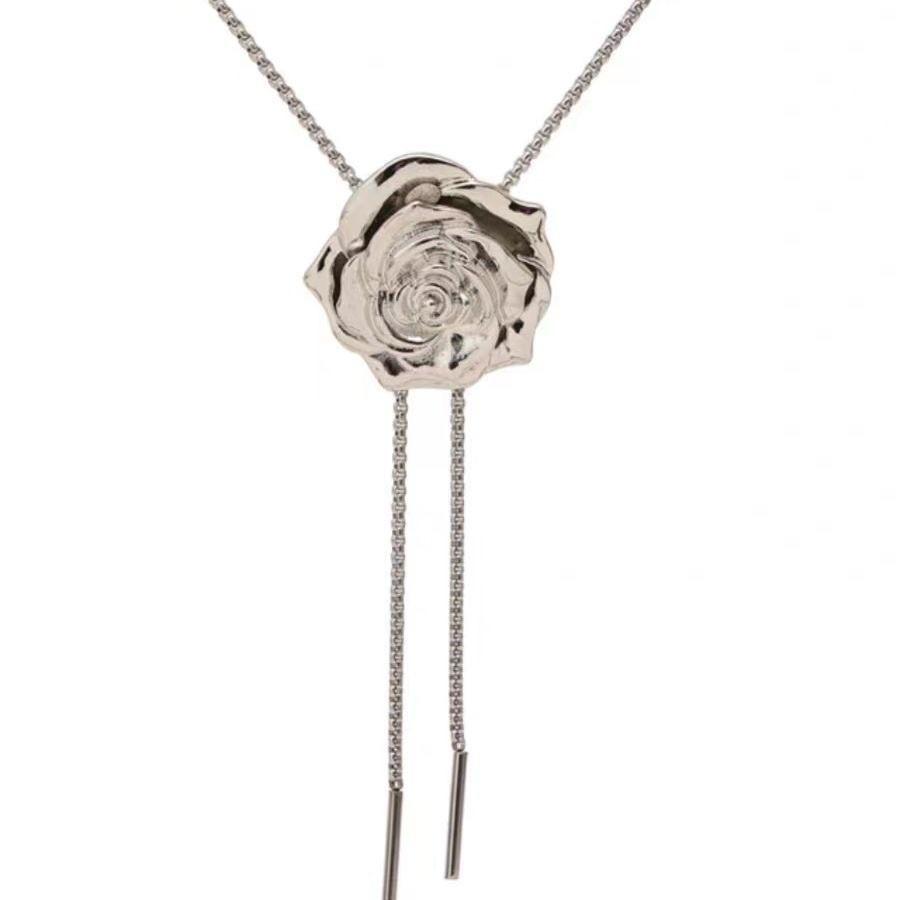 Colar de rosas com franjas de alta qualidade, estilo Spice Girl, design de nicho, elegante, leve, luxuoso, versátil, com corrente de clavícula removível