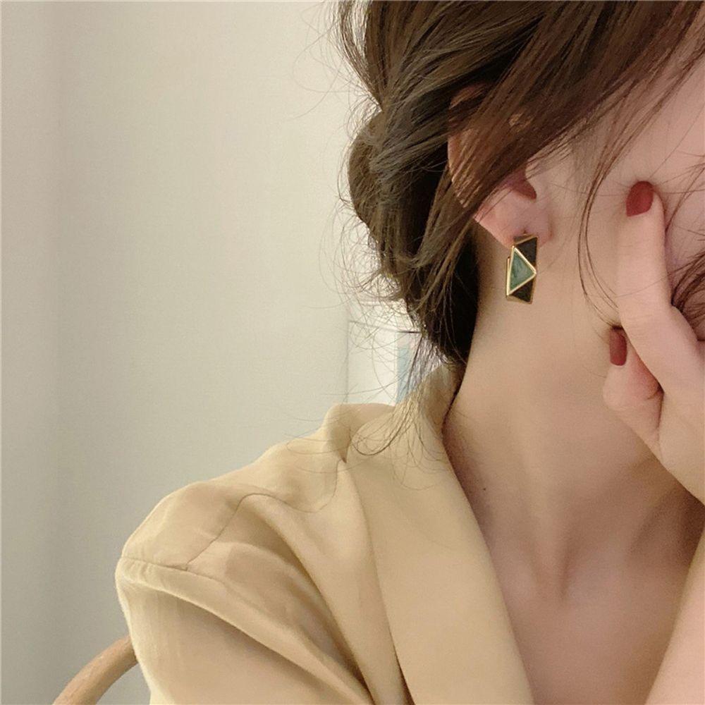 

Необычные модные ювелирные изделия для девочек, женские висячие серьги с глазурью, корейские серьги-гвоздики, украшения для ушей