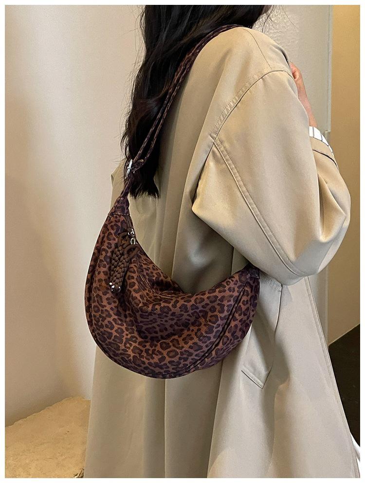 Autumn Winter 2025 Leopard Print Women's Crossbody Dumpling Bag - Retro, Versatile, Trendy Brown Handbag