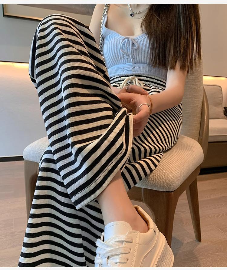 Petite High Waist Zebra Striped Wide Leg Knit Pants - Black & White, Women's Spring/Autumn