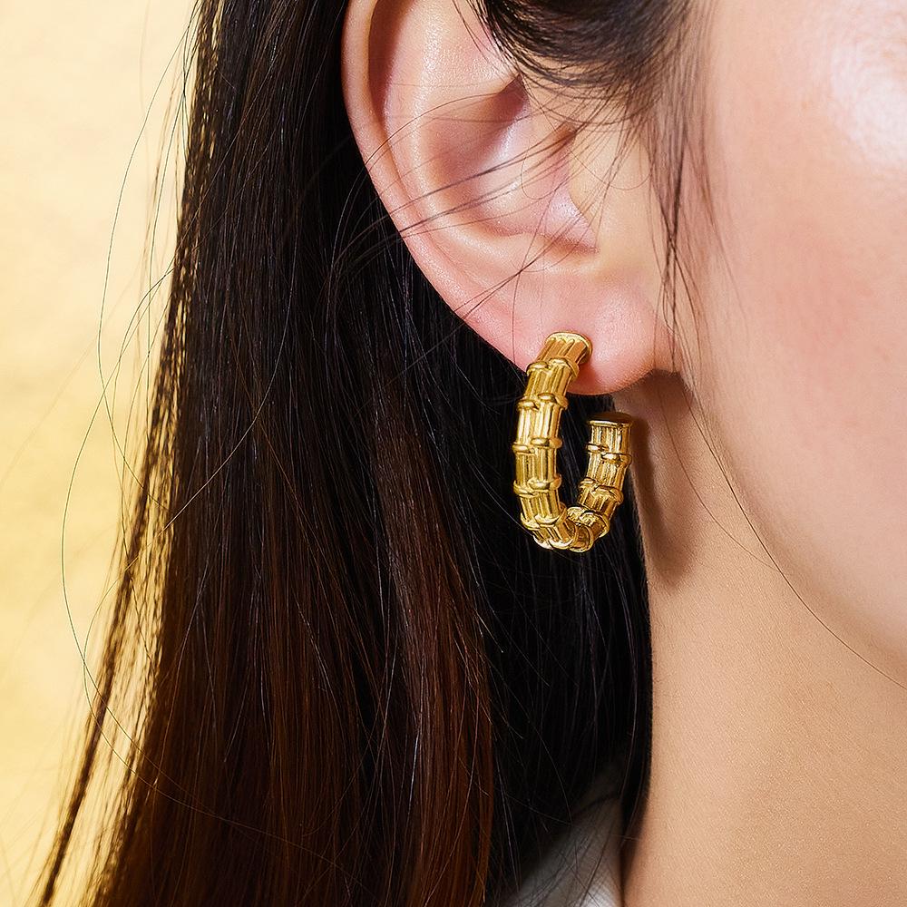 18K Gold-Plated Twisted Rope C-Shaped Earrings for Women