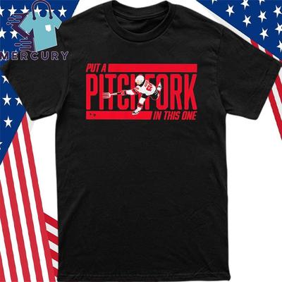 Jack Hughes a mis une fourche dans ce T-shirt Unisex