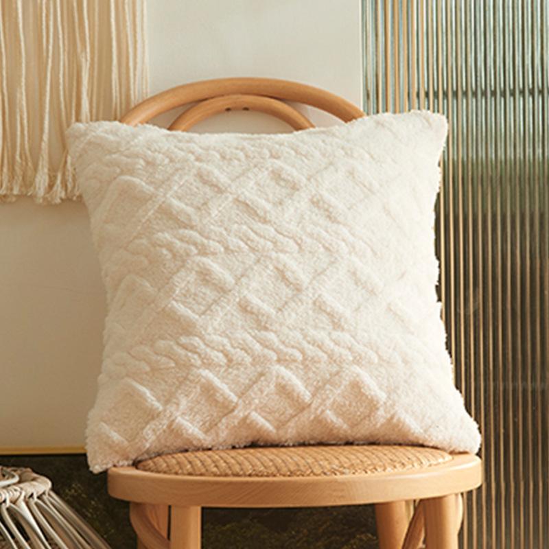 

Twist Plush Pillowcase Cushion Cover Light Luxury Ins Nordic Home Sofa Plush Cushion 45x45cm [Pillowcase only]