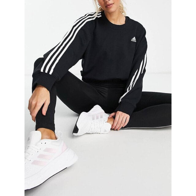 

Черная толстовка adidas Sportswear essentials