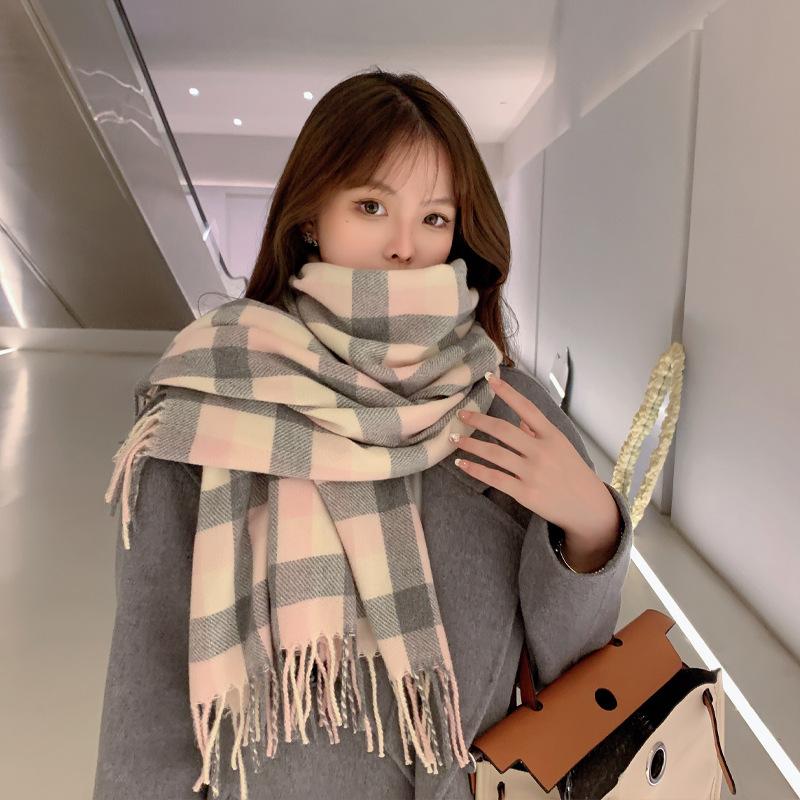 Plaid women's scarf winter Korean version of the new versatile British tassel thickened imitation cashmere warm student scarf