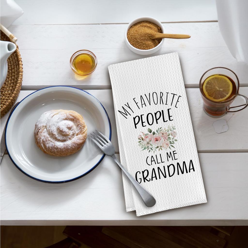 Grandma Kitchen Towels, Grandmother Gifts from Grandkids Dish Tea Towels for Kitchen Decor,My Favorite People Call Me Grandma Decorative Hand Towel