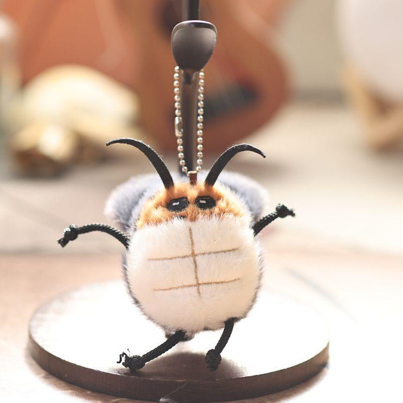 

1 шт. Мягкая игрушка Держатель для ключей от машины Милый Таракан Плюшевый брелок Подвеска на рюкзак Мягкая кукла Украшение Для студентов A2