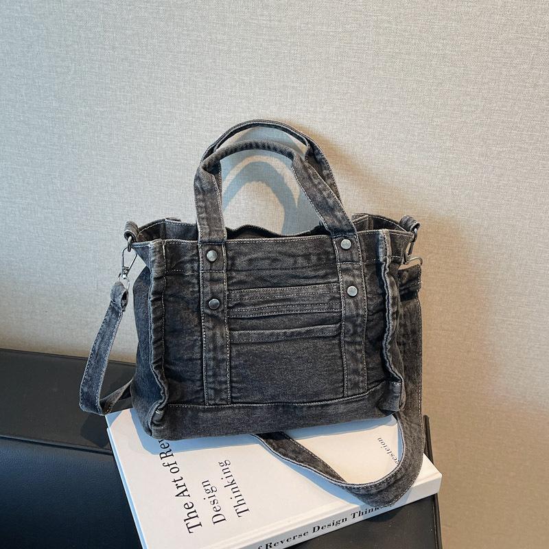 Street Trend 2025 New Denim Small Square Bag Women's Fashion Simple Versatile Shoulder Bag Travel Leisure Messenger Bag