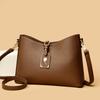 Simple and Fashionable Single-shoulder Crossbody Bag, High-quality Armpit Large-capacity Commuter Bag