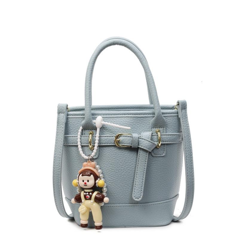 Spring New Retro High-end Fashion Handbag Bucket Bag Versatile Commuter Shoulder Messenger Bag