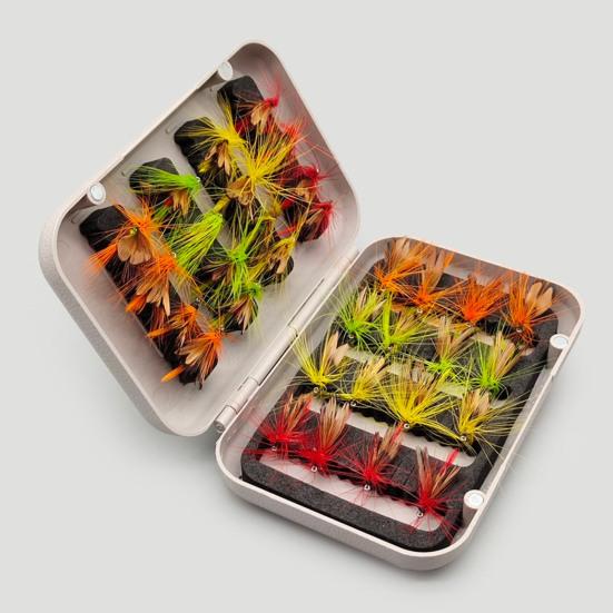 32Pcs Artificial Insect Fishing Baits with Storage Box Sharp Hook Design Waterproof Design Insect Fishing Lures Hard Baits