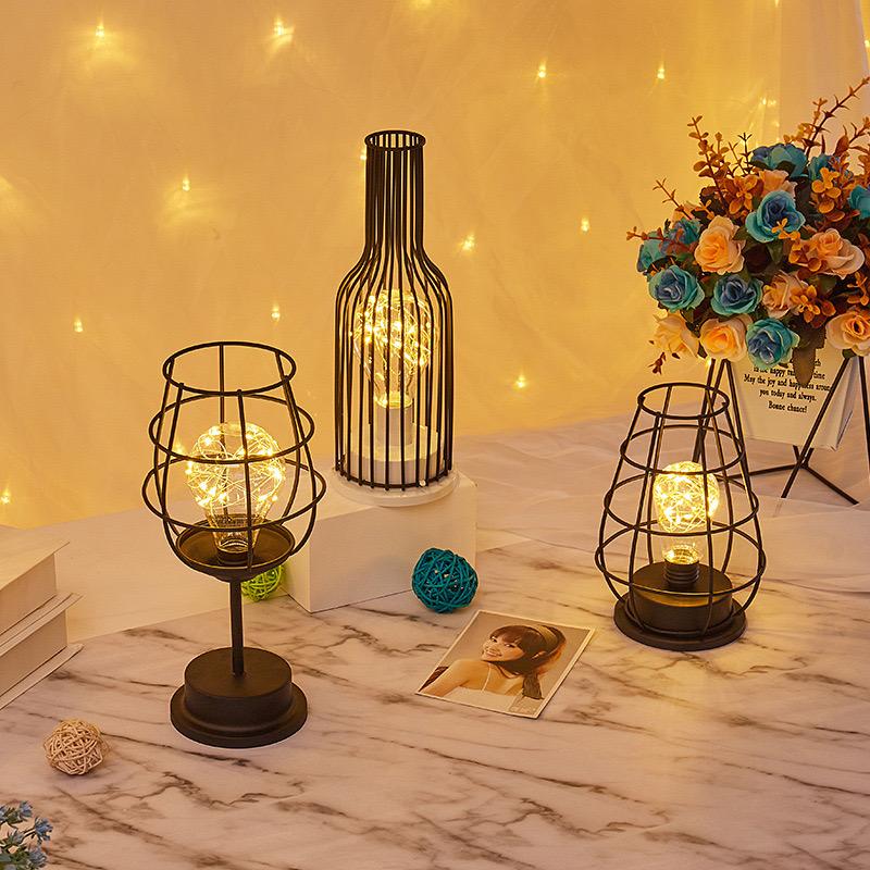 1PC Indoor Iron Wire Cage Design Night Light,Battery-Powered LED Lamp, Decorative Table Lighting for Bedroom, Living Room