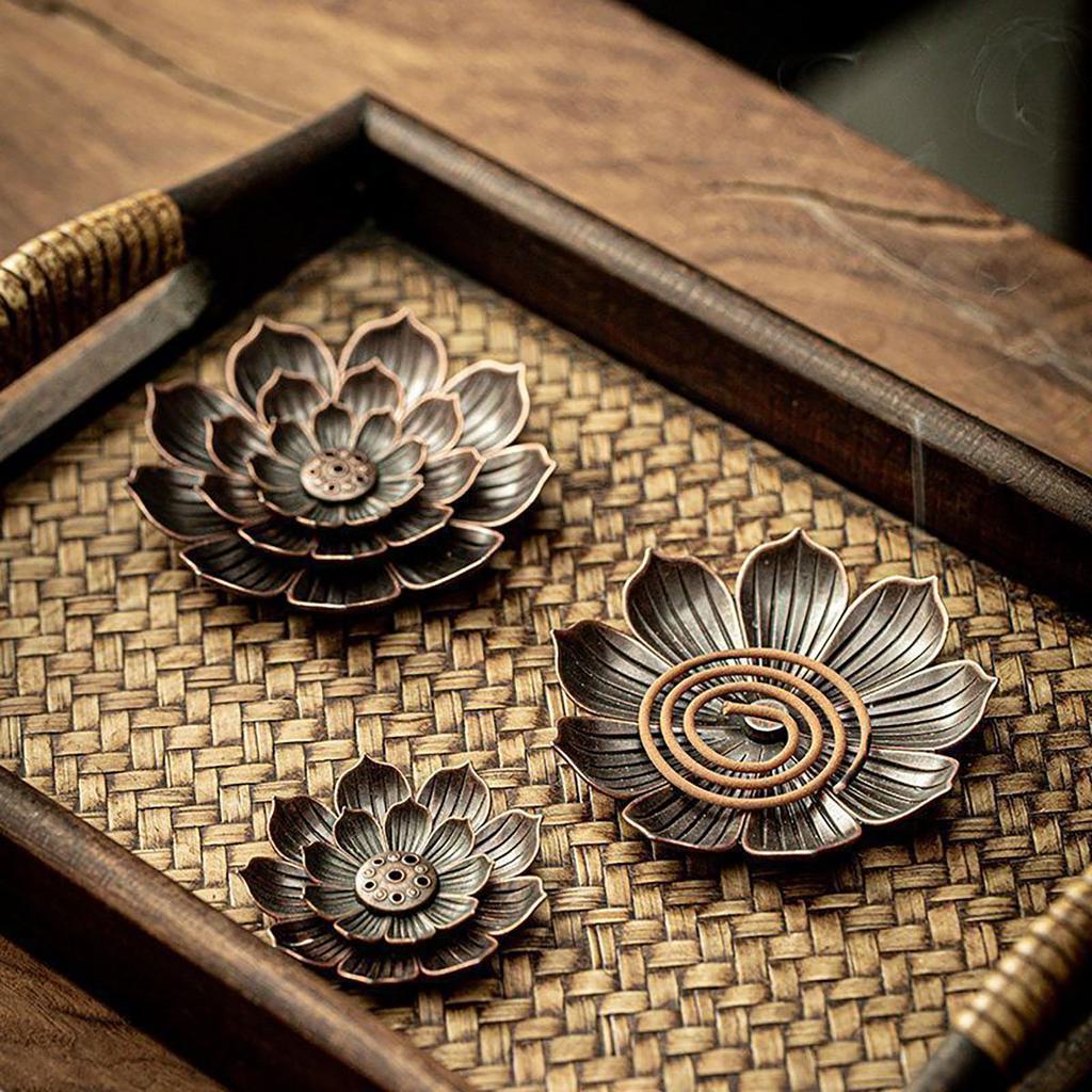 New 1PC Alloy Incense Burner Stick Holder Plate Buddhism Lotus Censer Nasturtium Bronze Incense Burner
