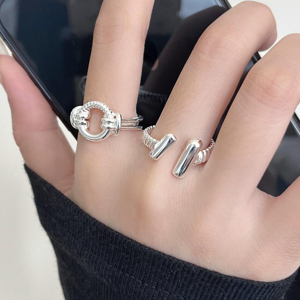 Elegant Geometric Star Ring for Women - Adjustable, Stackable, Trendy Index Finger Jewelry
