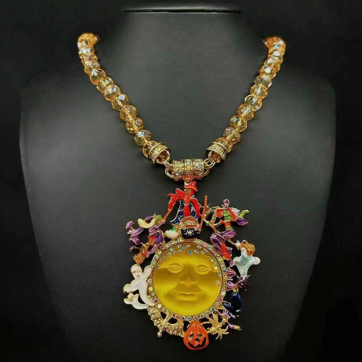 

Sun Face Pendant Necklace for Women,Enamel Ghost Pumpkin Witch Crystal Beaded Choker,Gothic Party Jewelry Gift for Halloween