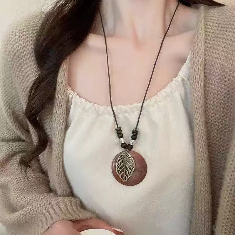 New Chinese Bohemian Retro Tassel Long Necklace Female Exotic Ethnic Style Pendant Versatile Neck Accessories
